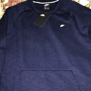 Nike Sportswear Crewneck NWT Size Small Pocket